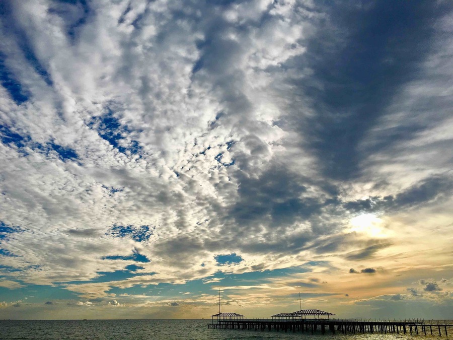 Antalya Lara Beach
Approximately 10 miles east of the city proper you’ll find the second of the two closest and most popular beaches of Antalya. Lara Beach is a blue flag beach, which is the European category for exceptionally clean beaches and clear water.