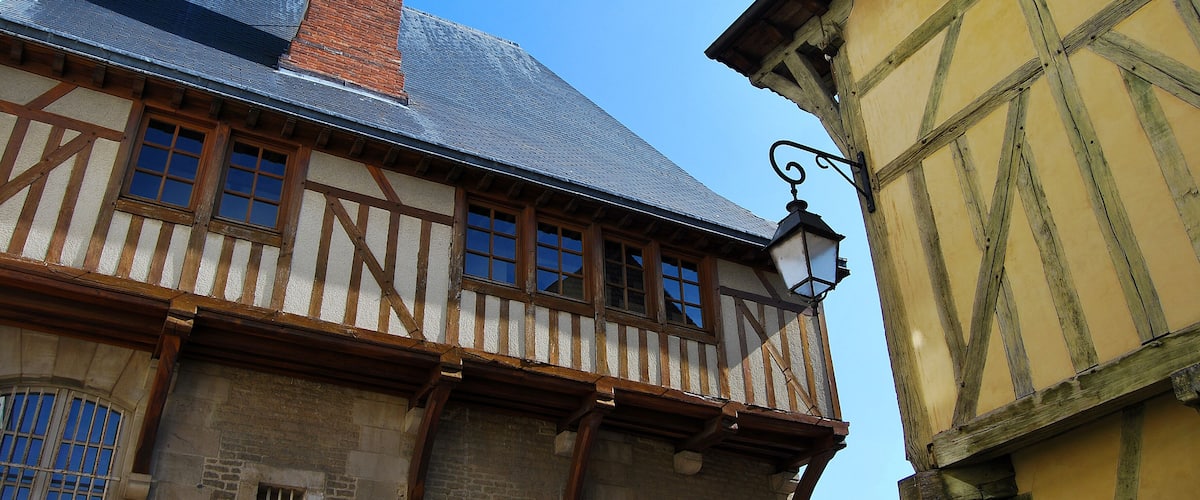 Panoramique de maisons à colombages à Troyes