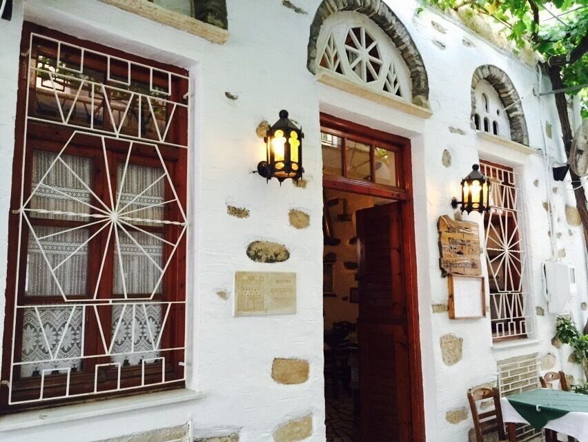 Beautiful  figure 
Tinos island ; Greece