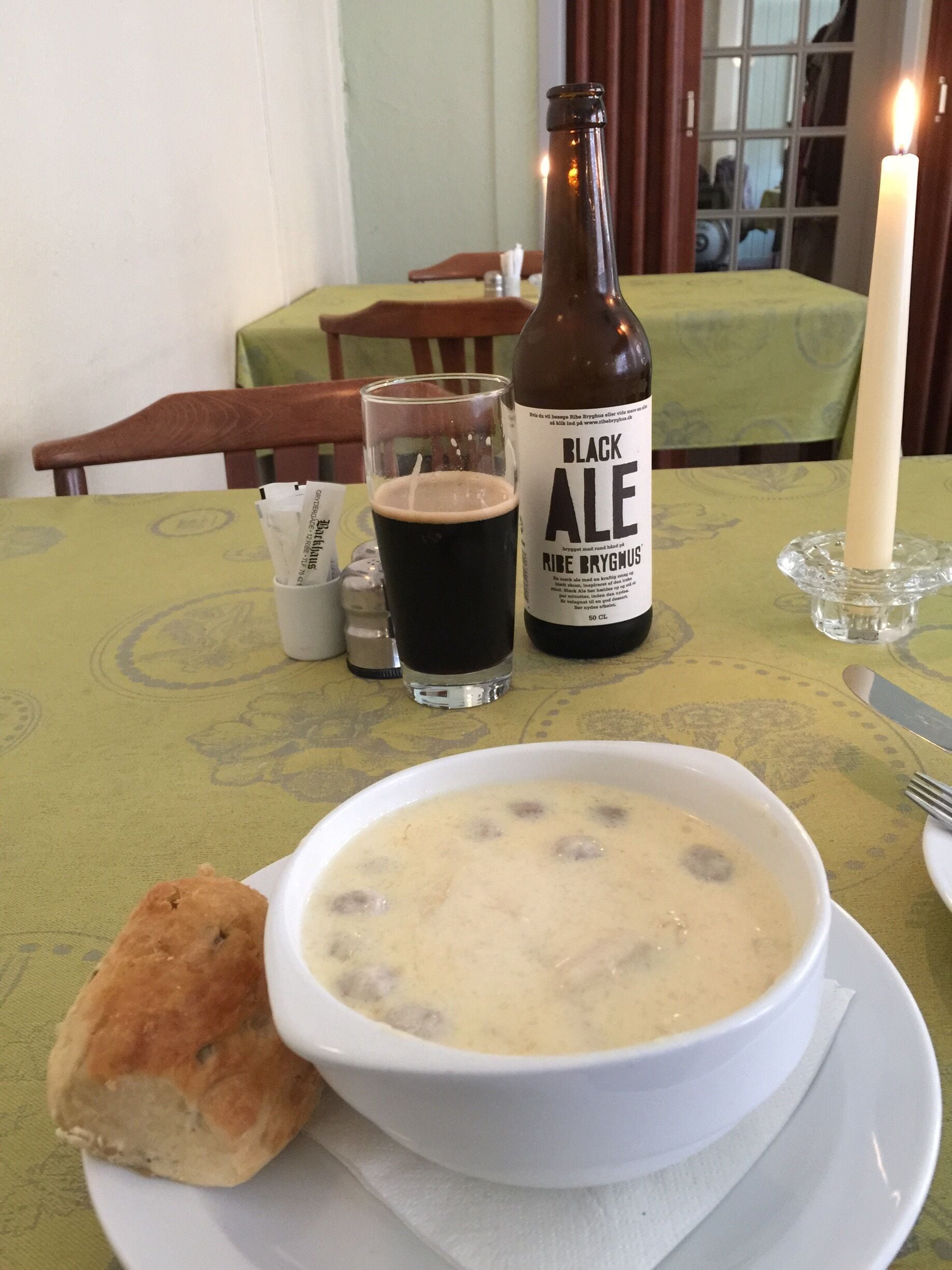 Cream of Asparagus with meat balls and a dark Ribe beer.  Yummy!  