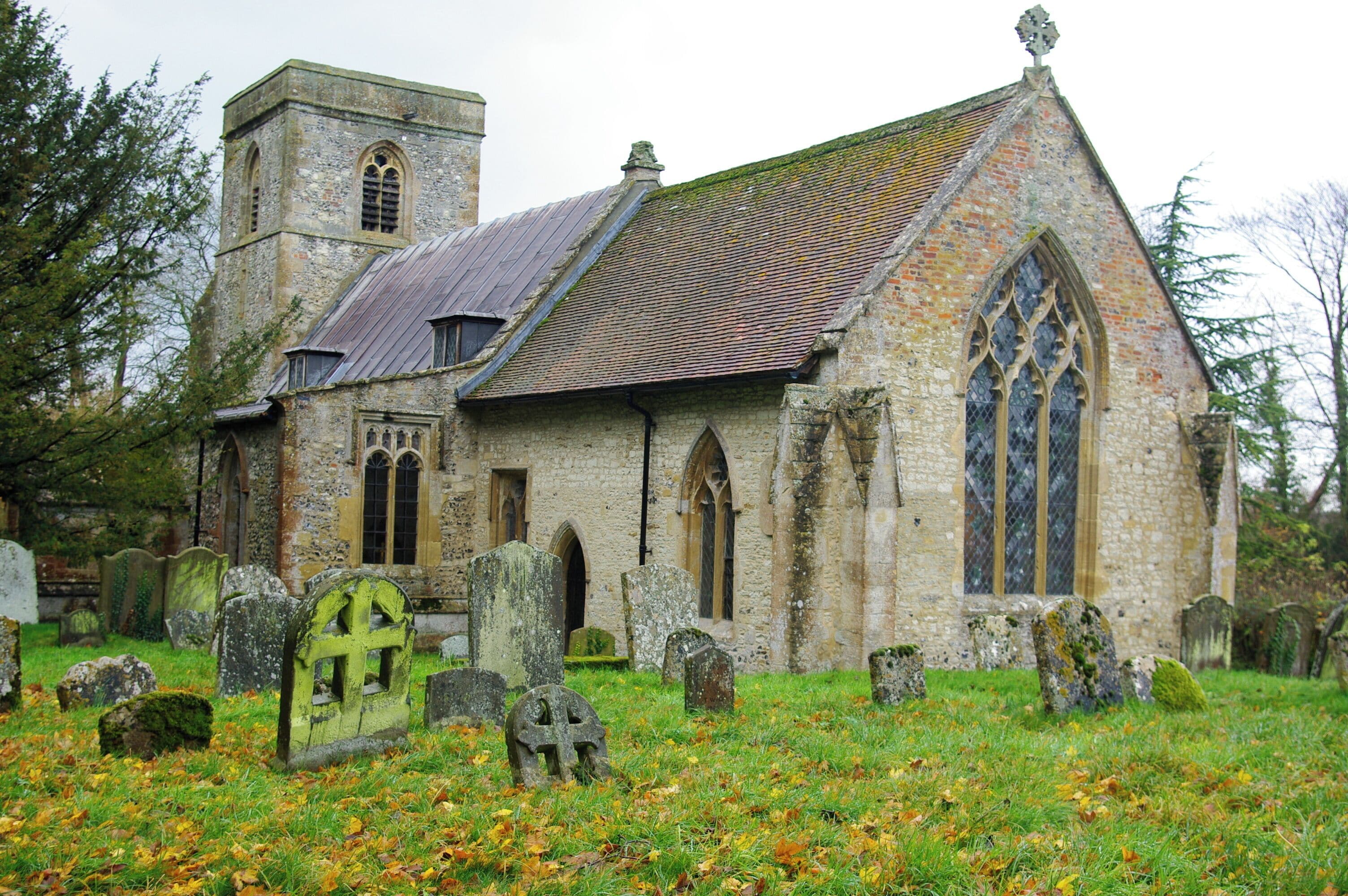 Church of England parish church of the Holy Trinity, West Hendred: view from the southeast, showing the chancel
