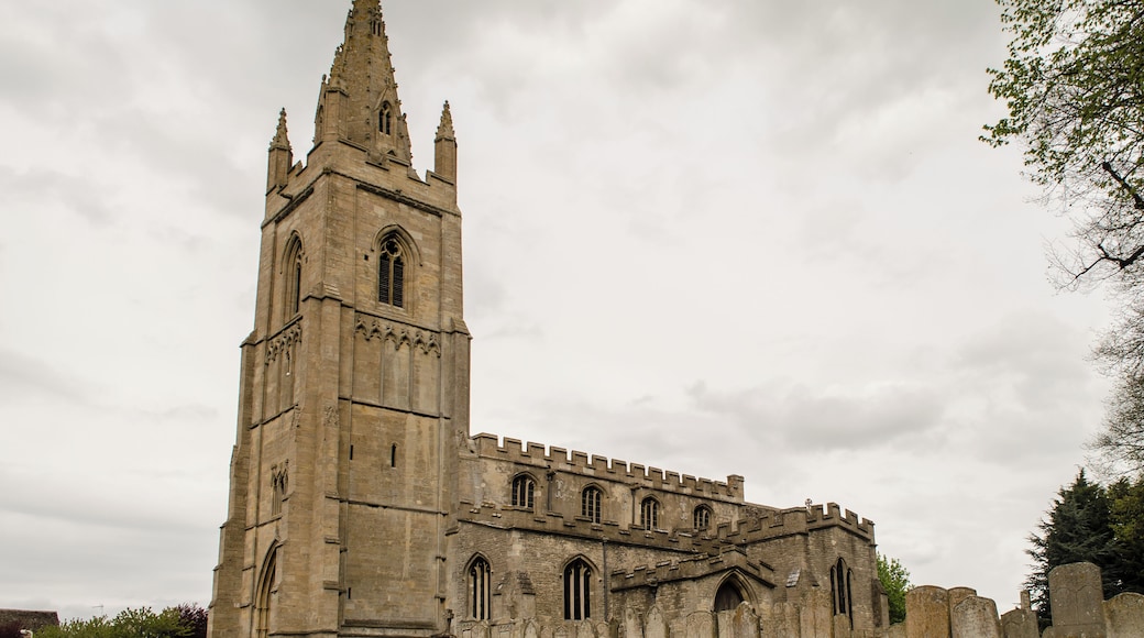 Grade I listed. The church dates from the 13th century onwards and consists of a fine 14th century tower of four stages with a spire, nave with aisles, transepts, chancel, north vestry and south porch. The nave has a late 13th century four bay north arcade, and an early 13th century four bay south arcade. The clerestory is perpendicular. The chancel, with fine sedilia and double piscina, dates from the 13th century, contemporary with the south transept. The north transept is slightly later, and contains a 13th century wall tomb. The south porch is from the 14th century. The font is in the 14th century style, and dates from 1895. There is also a late 17th-century oak pulpit. The church was restored in 1895.