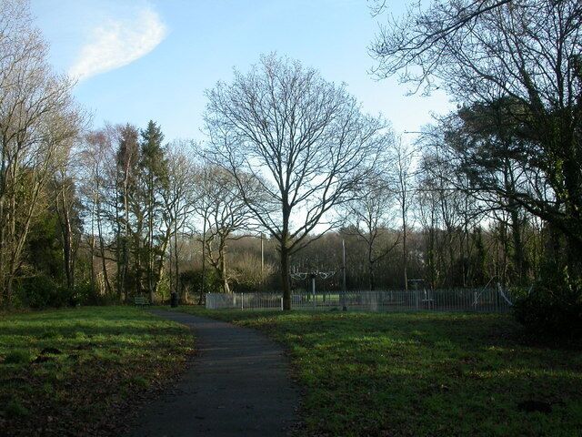 Three Legged Cross, Doorstep Green Project Project to link the recreation ground at the rear with green, patch of woodland and play area on Verwood Road. http://www.verwood.gov.uk/Documents/Verwood%20Vista8.pdf