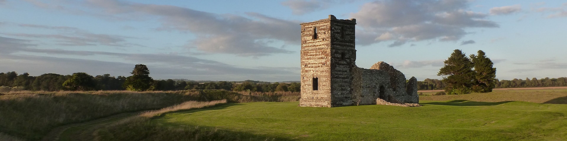 Perfect Evening at Knowlton Church & Henge