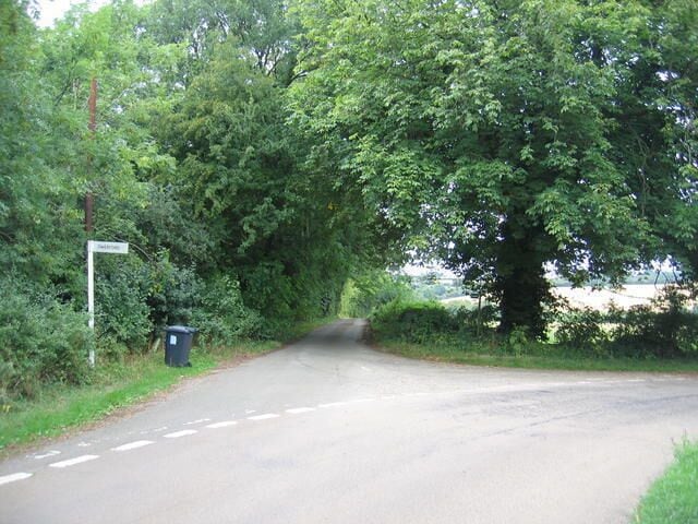 Road junction for Swerford.