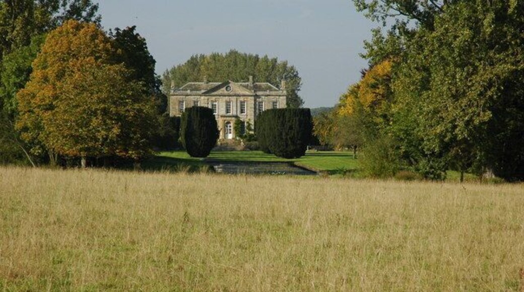 Bruern Abbey, near to Bruern Abbey, Oxfordshire, Great Britain. Bruern Abbey viewed from the Oxfordshire Way. One of the pleasures of walking is discovering the unexpected such as this imposing Georgian house which today is home to a boarding school for boys aged 7-13 with dyslexia or other specific learning difficulties. See: <a title="http://www.bruernabbey.org/" rel="nofollow" href="http://www.bruernabbey.org/">Link</a><img style="padding-left:2px;" alt="External link" title="External link - shift click to open in new window" src="http://s0.geograph.org.uk/img/external.png" width="10" height="10"/> The house was built on the site of a Cistercian Abbey, founded in 1147. In 1947, the house was bought by Michael Aster, third son of Waldorf, 2nd Viscount Astor and his wife American born Nancy. See: <a title="http://www.bruern-holiday-cottages.co.uk/history/" rel="nofollow" href="http://www.bruern-holiday-cottages.co.uk/history/">Link</a><img style="padding-left:2px;" alt="External link" title="External link - shift click to open in new window" src="http://s0.geograph.org.uk/img/external.png" width="10" height="10"/>