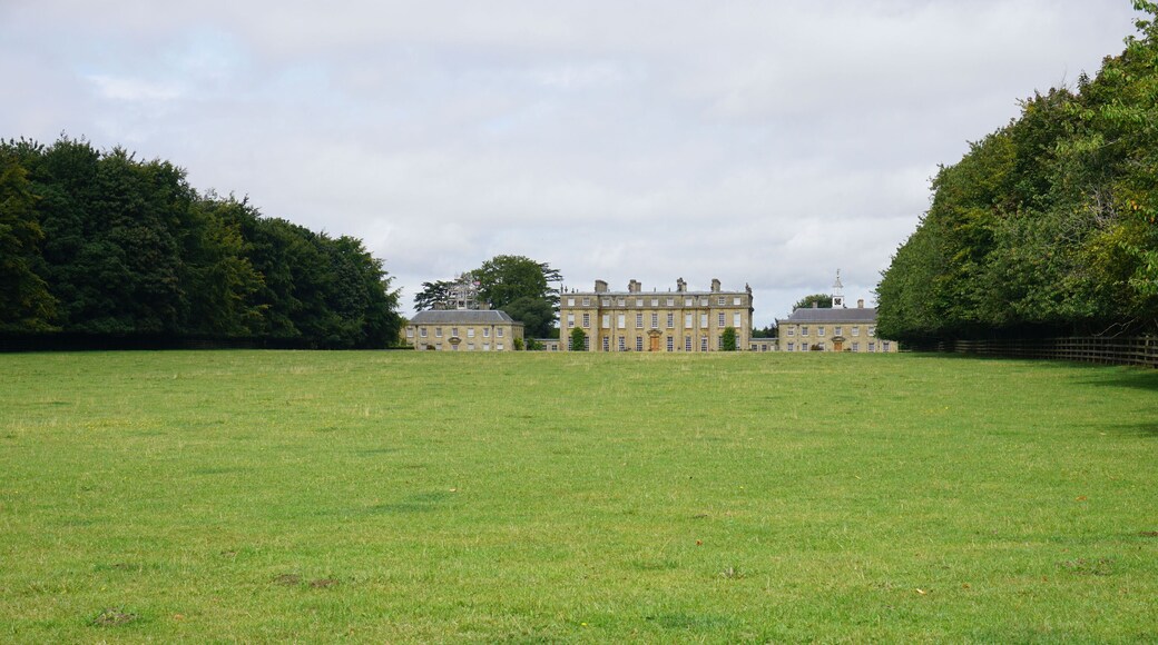 Ditchley Park. A view towards the mansion from Shakespeare's Way.