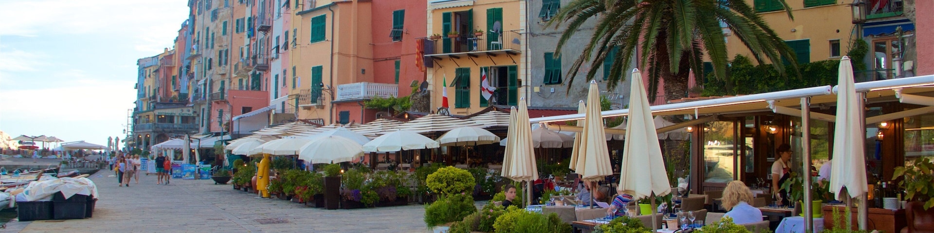 Cinque Terre que inclui jantar ao ar livre e uma cidade