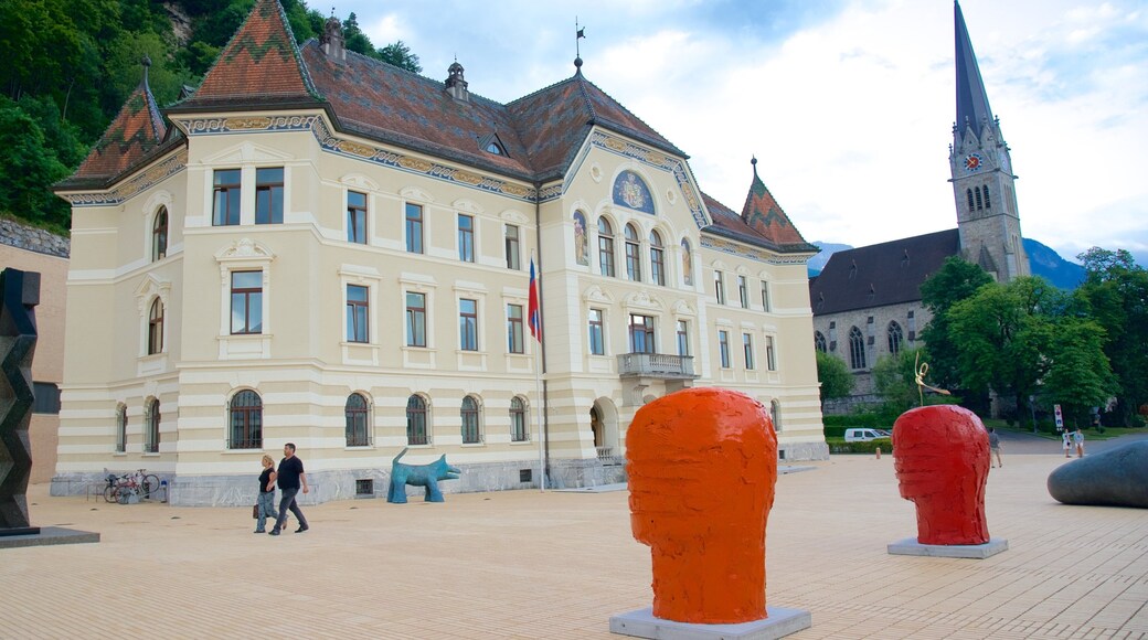 Vaduz showing an administrative buidling, heritage architecture and outdoor art