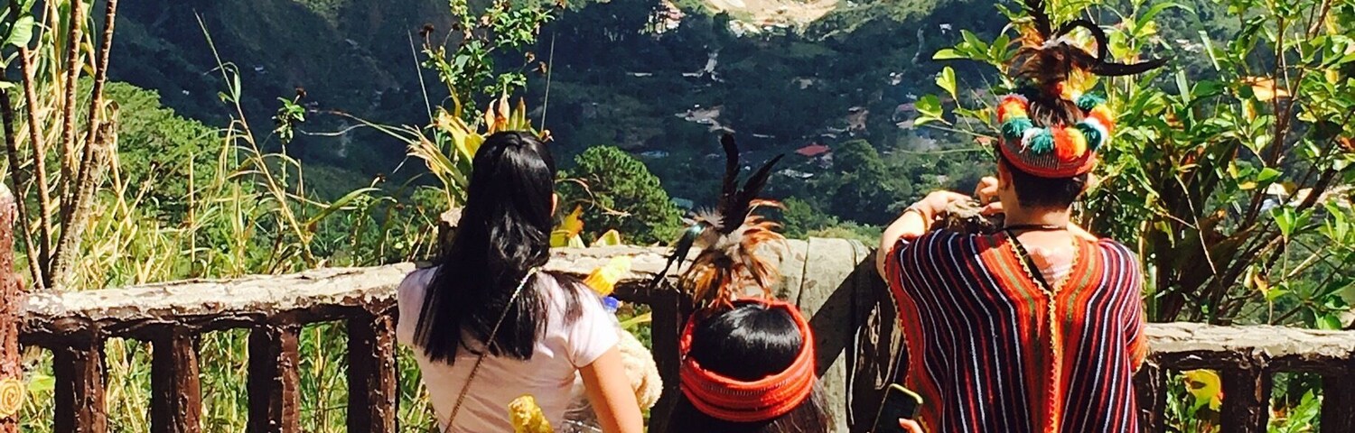 Mines view park is an overlook park on the northeastern outskirts of Baguio City in the Philippines.The park overlooks the mining town of Itogon particularly the gold and copper mines oh Benguet Corporation and offers a glimpse of Amburayan Valley( Wiki)