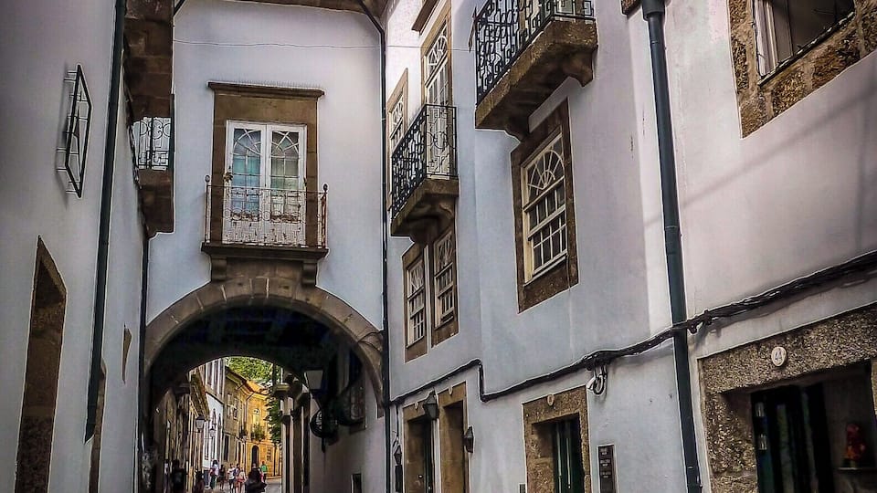 Guimarães is a city located in the district of Braga, in northern Portugal. It is a historic city associated with the foundation of the nation and Portuguese identity, with more than a thousand years since its formation, when it was referred to as Vimaranes. The city is known as “The Cradle of the Portuguese Nation” because here took place in 1128 the main political and military events that would lead to independence and the birth of a new nation. The historic centre is recognised as a World Heritage Site by UNESCO