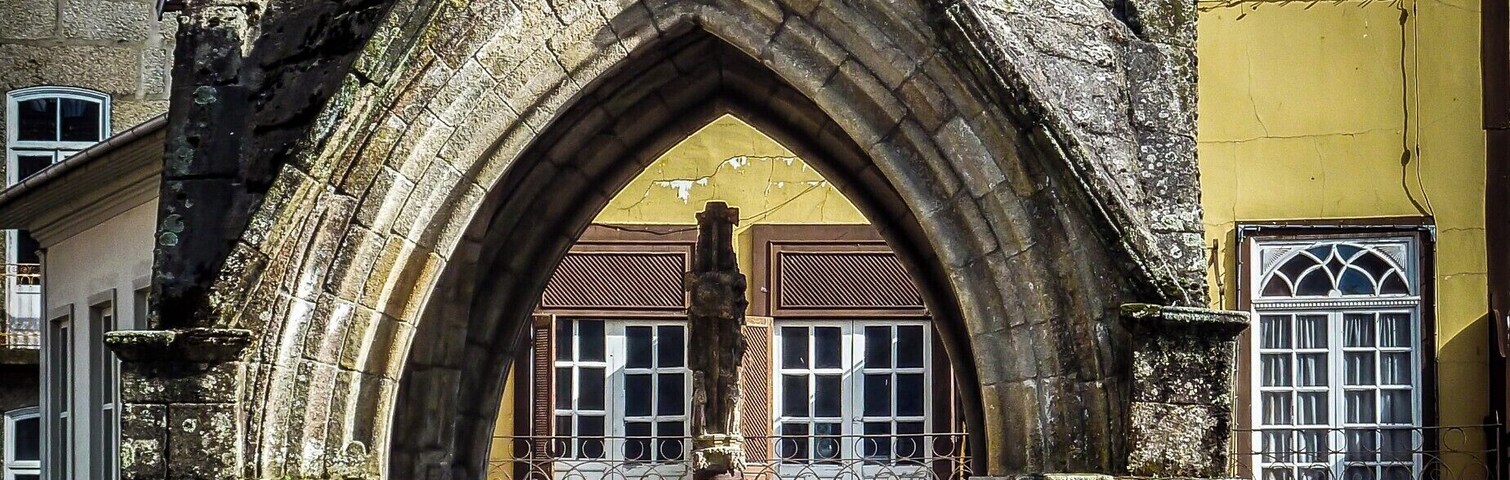 Guimarães is a city located in the district of Braga, in northern Portugal. It is a historic city associated with the foundation of the nation and Portuguese identity, with more than a thousand years since its formation, when it was referred to as Vimaranes. The city is known as “The Cradle of the Portuguese Nation” because here took place in 1128 the main political and military events that would lead to independence and the birth of a new nation. The historic centre is recognised as a World Heritage Site by UNESCO