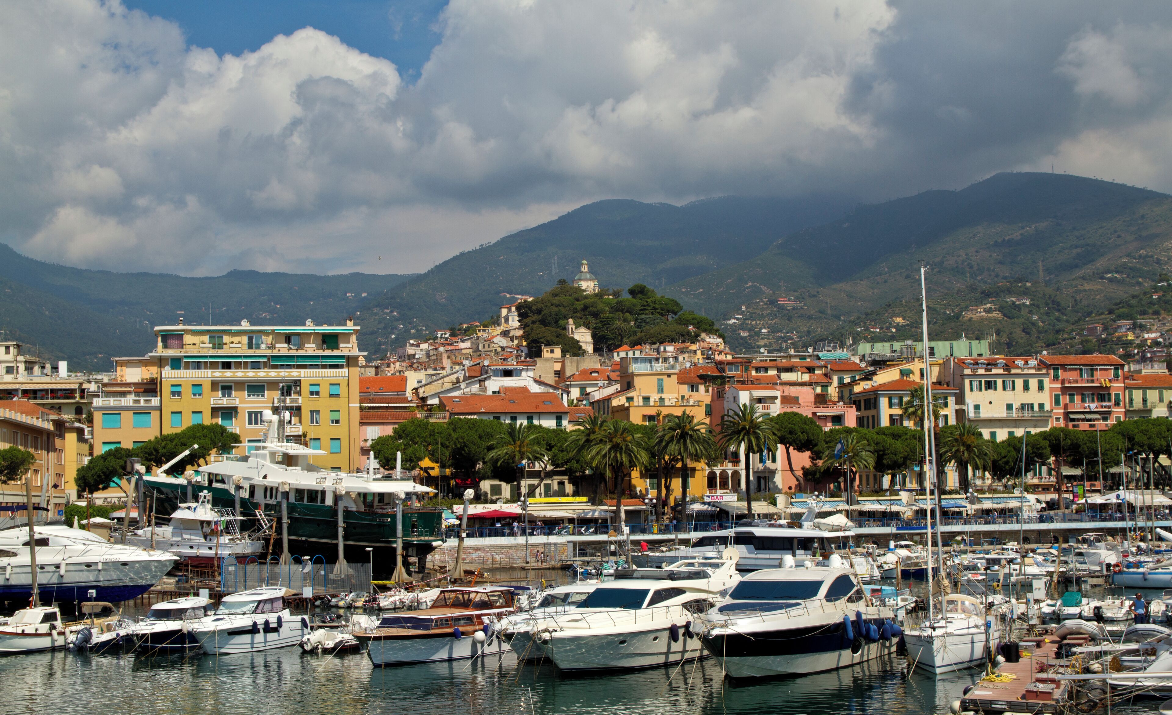 18038 Sanremo IM, Italy