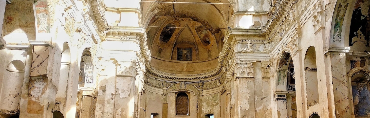 Never rebuild after an earthquake