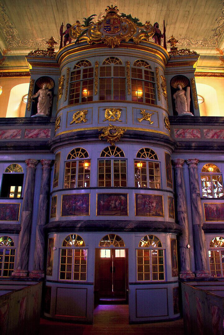 Main entrance to the Cathedral of Kongsberg.

One of more stunning entrences to a Church i ever seen