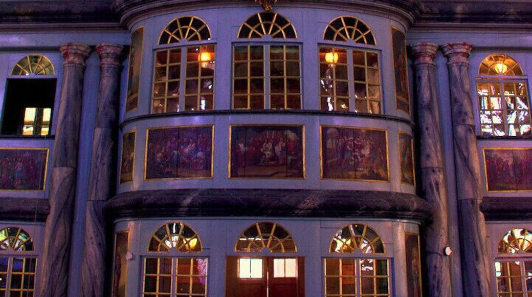 Main entrance to the Cathedral of Kongsberg.
One of more stunning entrences to a Church i ever seen