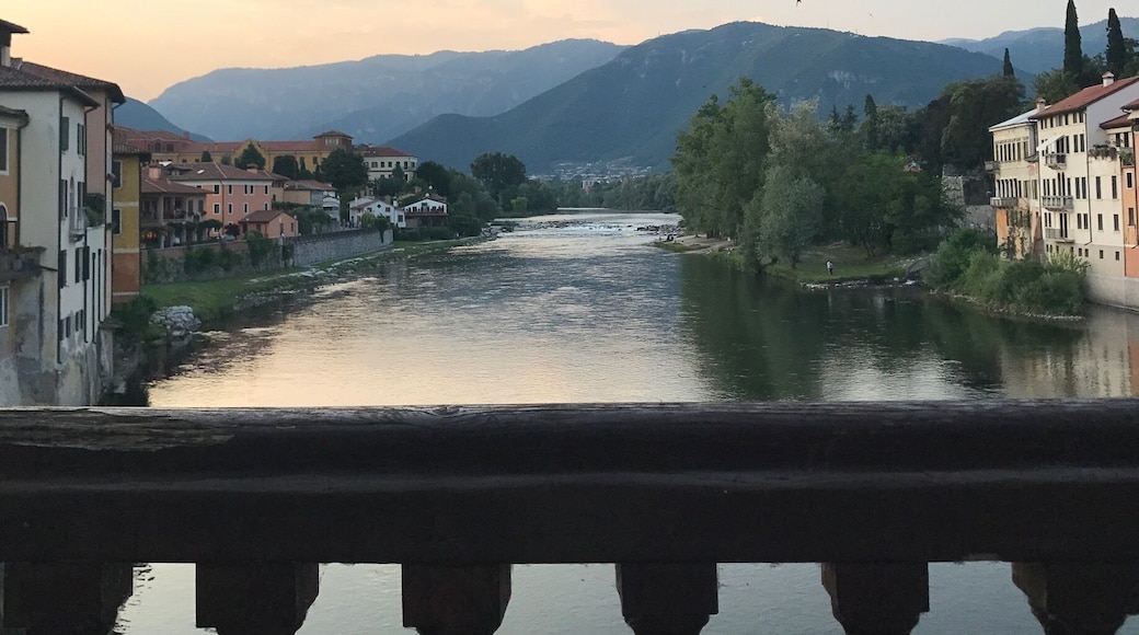 This stunning view is from one of the oldest bridges in Italy. There's a nice bar selling grappa on the bridge. Currently there's restoration work taking place on the bridge. May 2017.