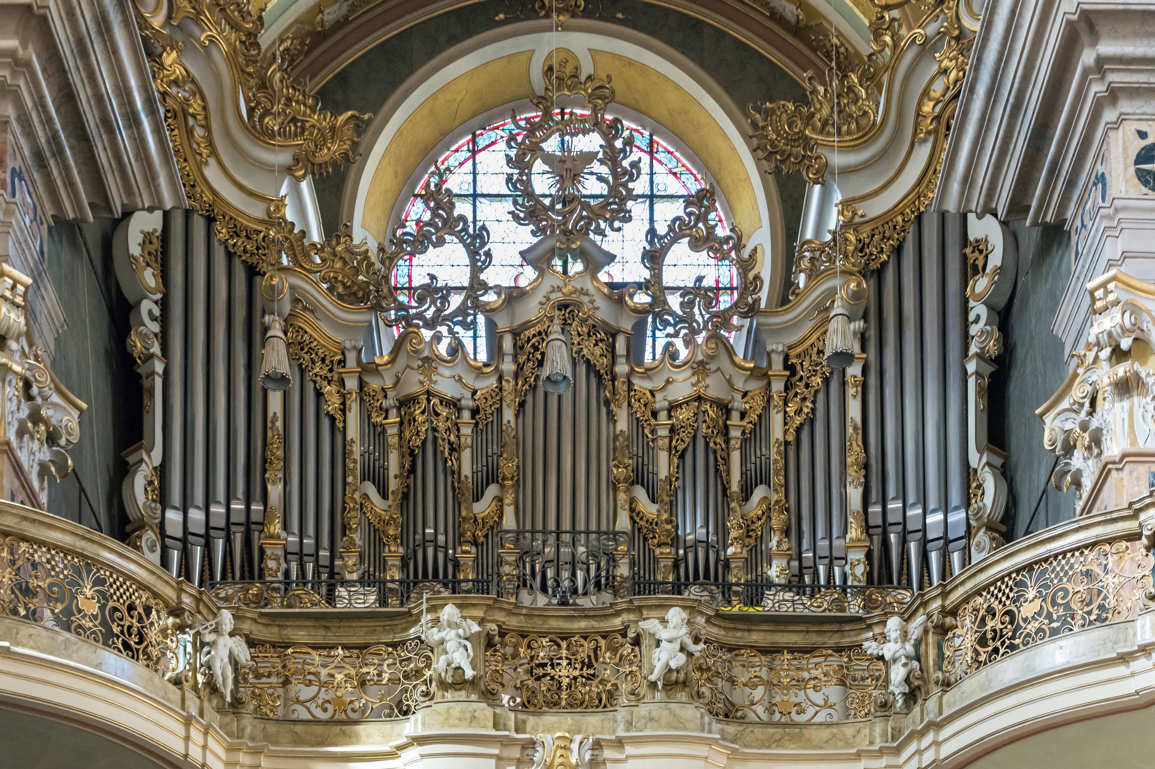 Main organ of Brixen Cathedral by Johann Pirchner (1980) in the original case of the historic organ (1756-58) by Augustin Simnacher