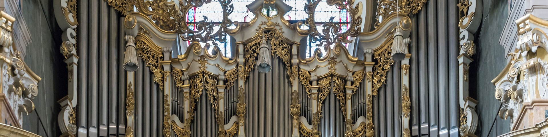 Main organ of Brixen Cathedral by Johann Pirchner (1980) in the original case of the historic organ (1756-58) by Augustin Simnacher
