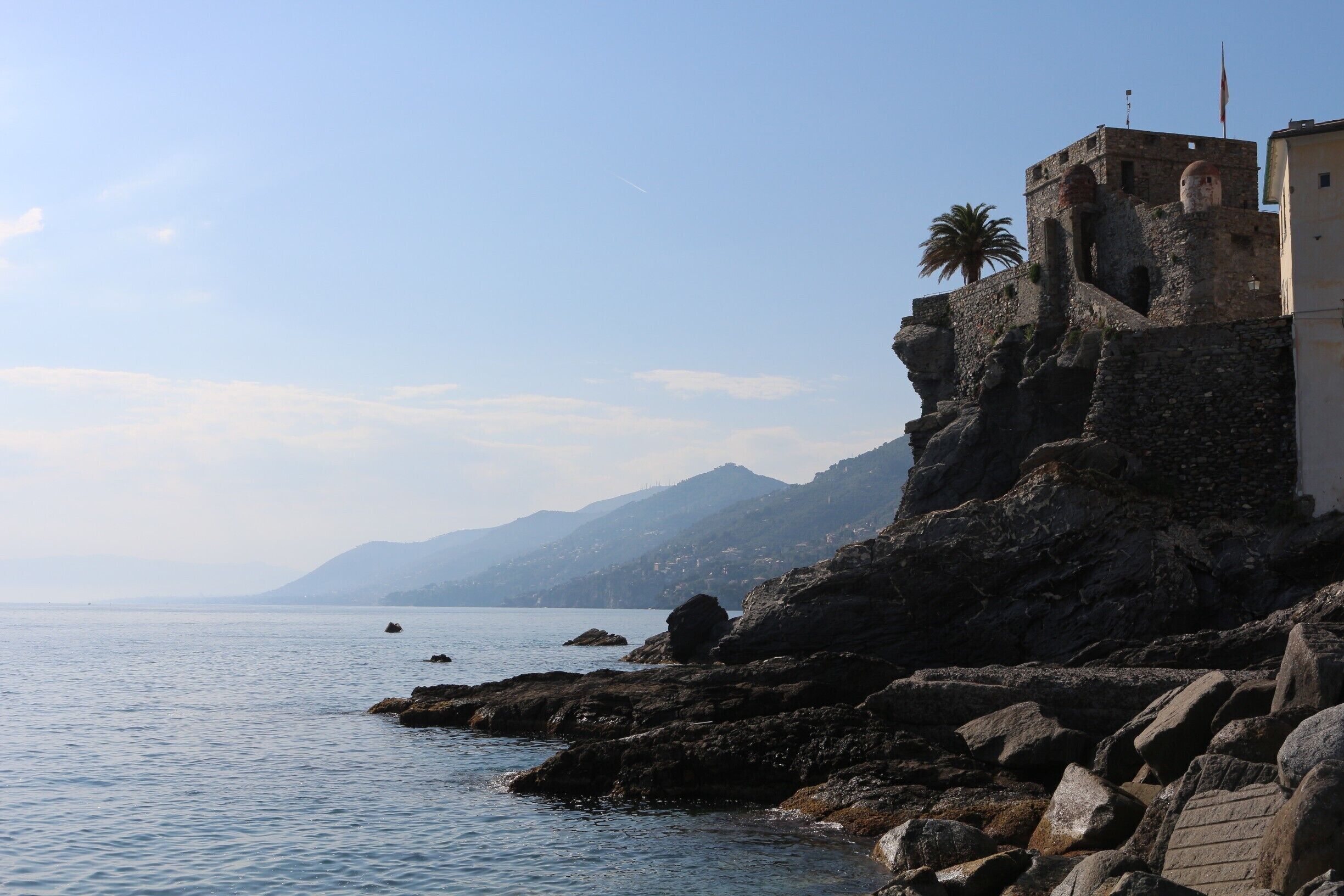 Wonderful little Italian fishing village. Perfect for an afternoon of enjoyment.