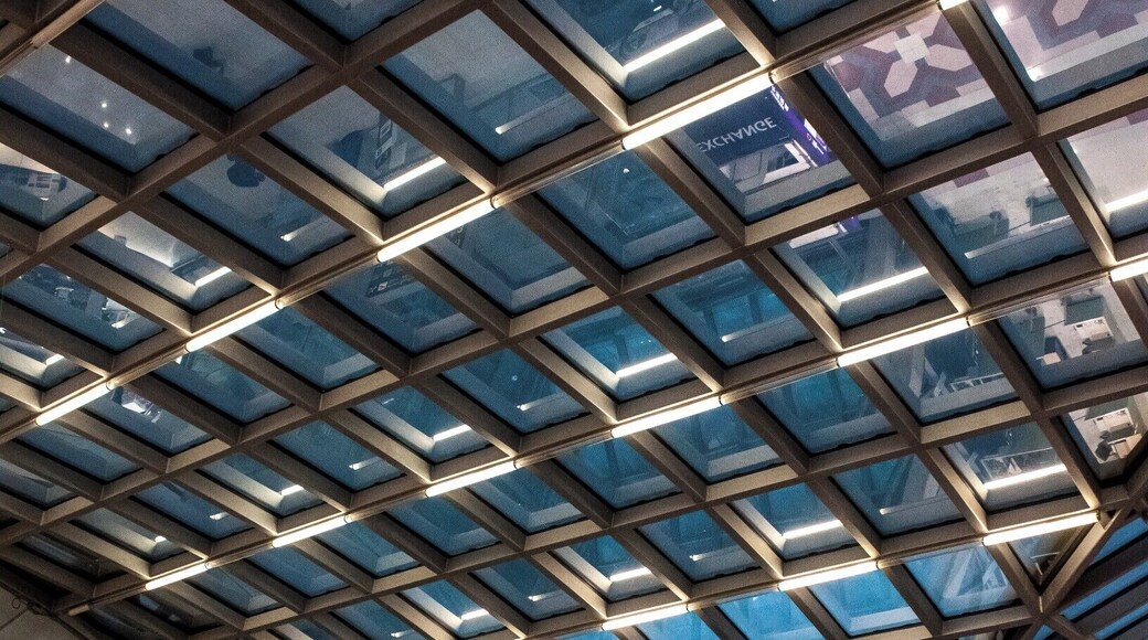 Crossing in transition, a beautiful glass overlaying wall and ceiling. What better place to see the break of dawn?
#StunningStructures