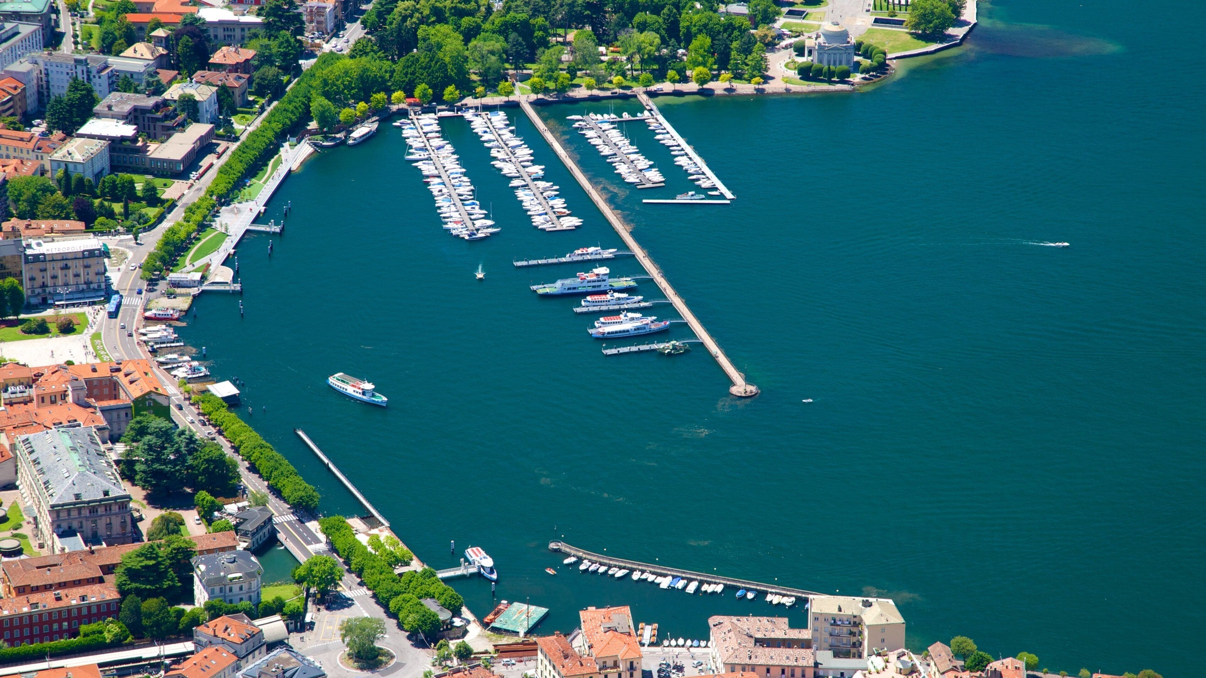 Como featuring a coastal town and a bay or harbor