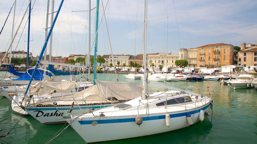 Desenzano del Garda which includes a marina, general coastal views and boating