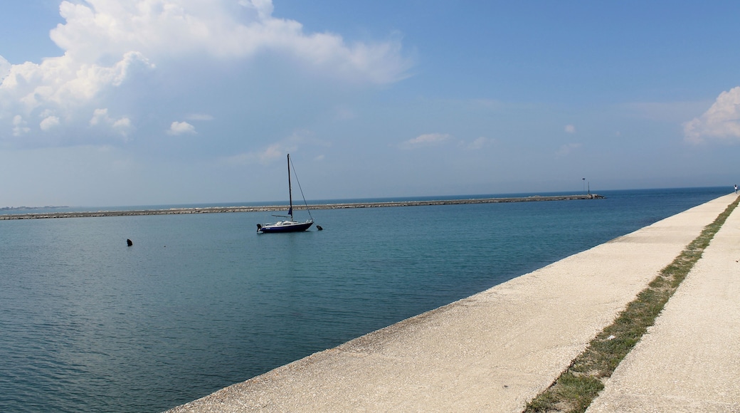 Margherita di Savoia, Puglia
