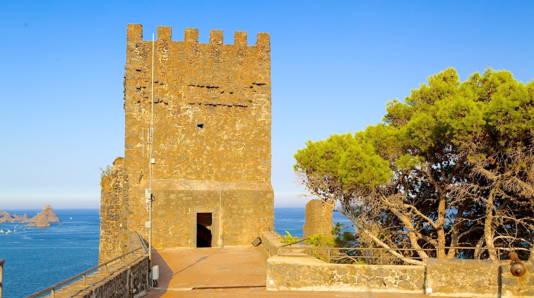 Aci Castello which includes heritage architecture and a castle