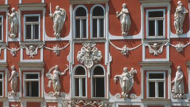 Leoben showing heritage architecture