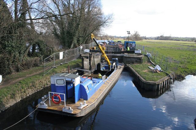 Repairing the Lock. British Waterways repair badge at the Cossington Mill Locks. This stretch to the Grand Union Canal into and through Leicester merges and separates from the River Soar at regular intervals.