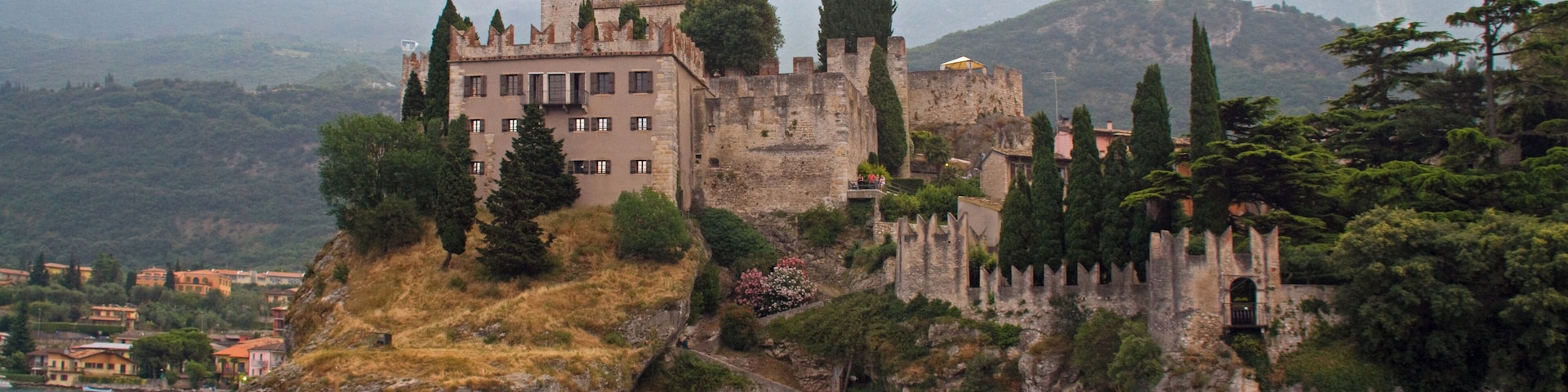 Malcesine castle evening