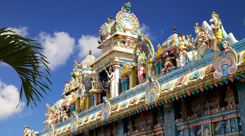 Grand Bay showing religious aspects and a temple or place of worship