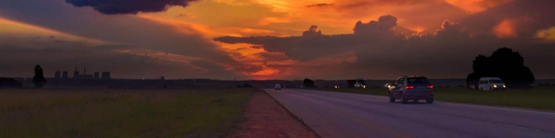 Most likely not on your #bucketlist, but #sunsets in #SouthAfrica should be. Driving south in #Mpumalanga province we had to stop for this #scenic #sunset. #OnTheRoad