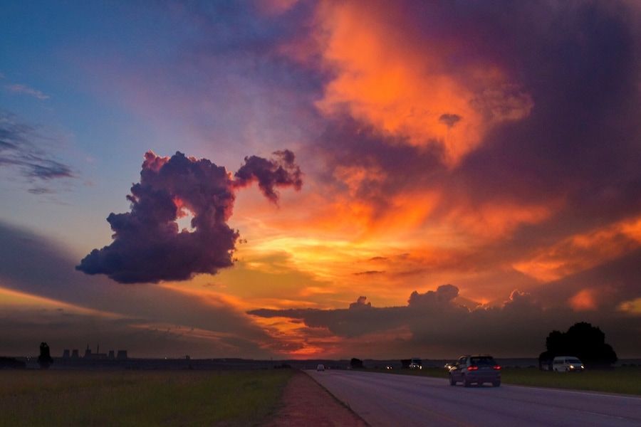 Most likely not on your #bucketlist, but #sunsets in #SouthAfrica should be. Driving south in #Mpumalanga province we had to stop for this #scenic #sunset. #OnTheRoad