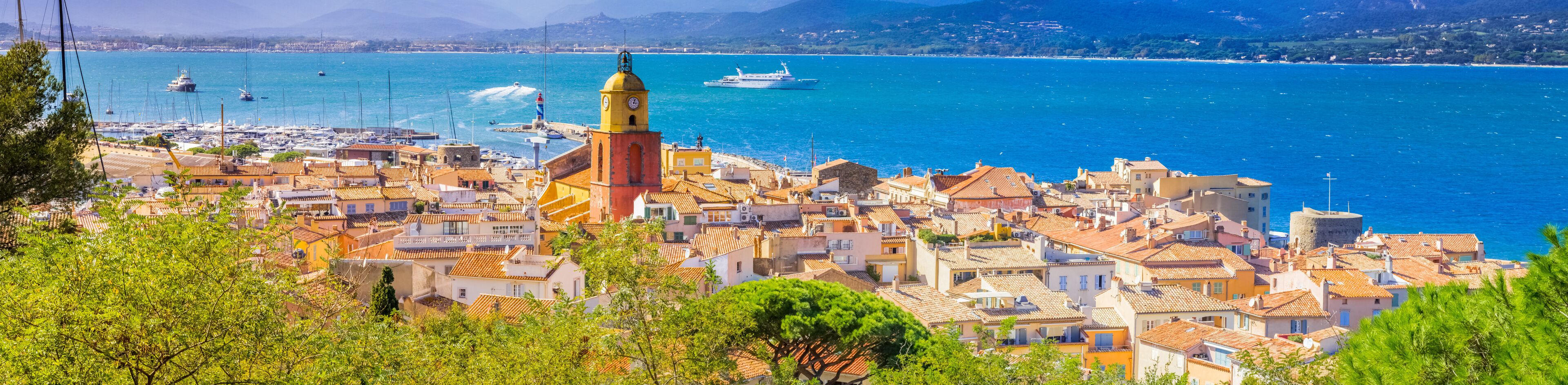 panorama de la ville mythique de Saint-Tropez, France 