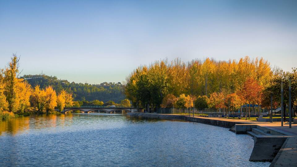 Panoramic shot of a beautiful lake at Ponte de Sor in Portugal