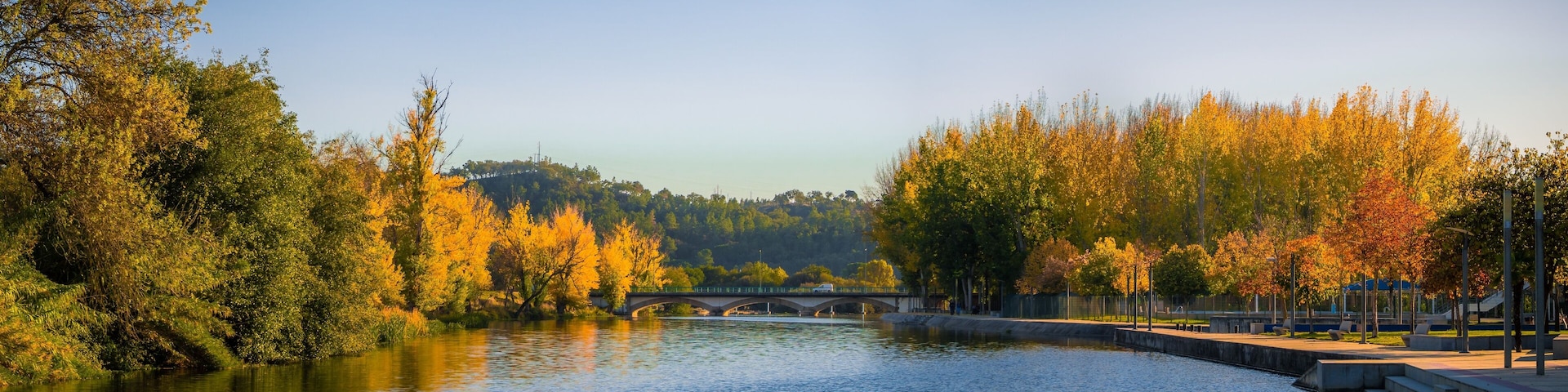 Panoramic shot of a beautiful lake at Ponte de Sor in Portugal