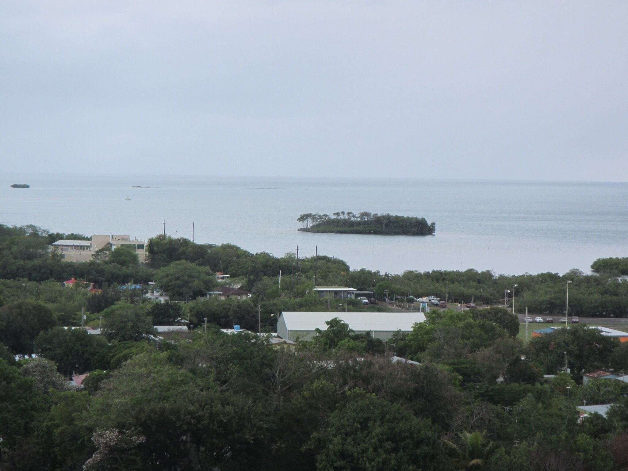 A lot of Cayos make this place a visitors dream for do snorkeling, fishing or just have fun