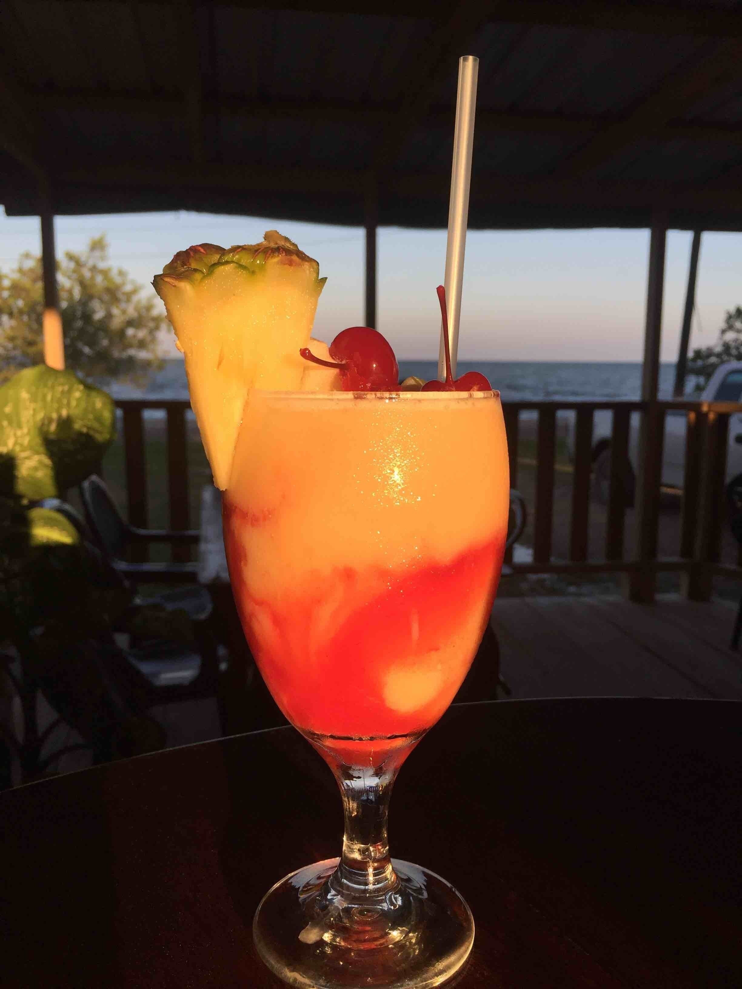 Yes they’re open on Sunday ❤️