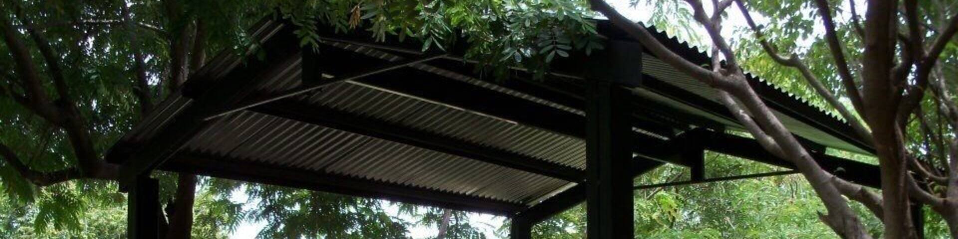 A student studying at a vocational school in Choluteca.
