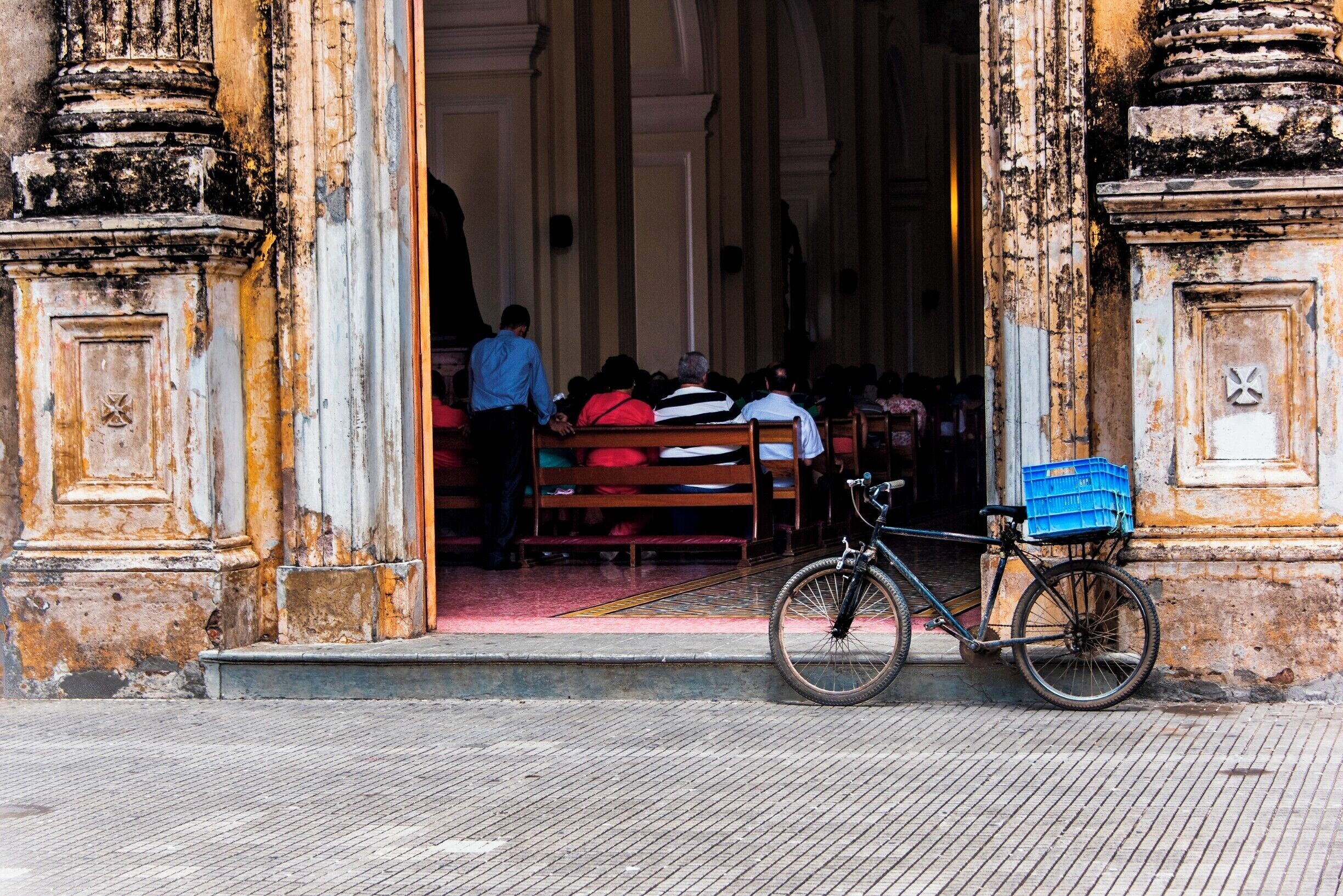 La Merced Church
Sunday Mass
Granada, Nicaragua