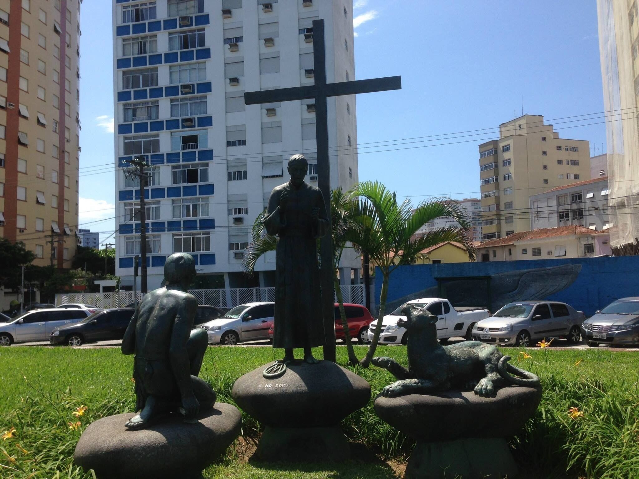 Ancieta evangelises an indigenous man and a jaguar. 