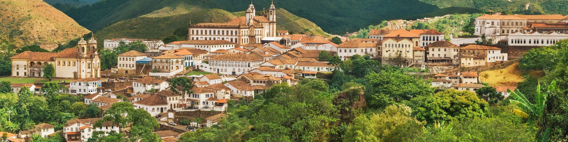 Founded at the end of the 17th century, Ouro Preto (Black Gold in portuguese) is a major tourist destination and considered a World Heritage Site by Unesco because of its outstanding Baroque architect