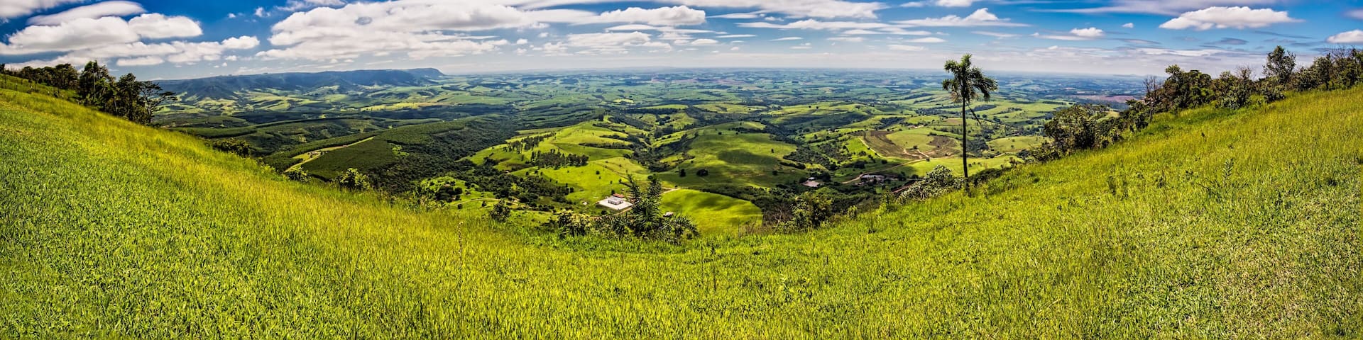 paraglider ramp with Vale between hills in Aguas de São Pedro - São Paulo - Brazil.