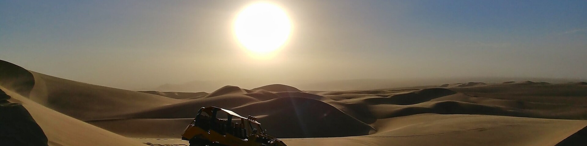 Sunset at Huacachina, Ica. Peru.
#peru #ica #sunset #huacachina #southamerica #landscape #sand #wonderful_places #nature
