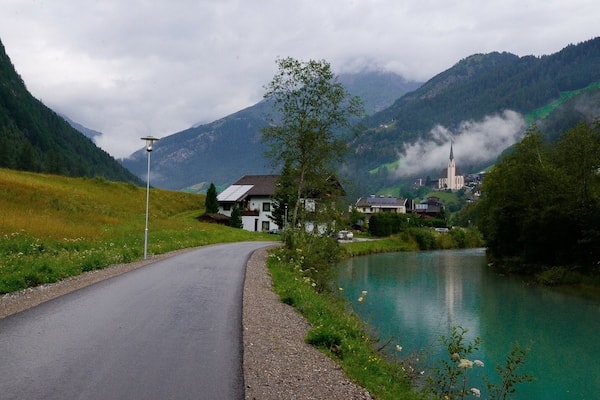 #green
A fairy tale village- blue lake running beside the road, misty mountains on all sides, church bell rings..couldn't have asked for more!
#green