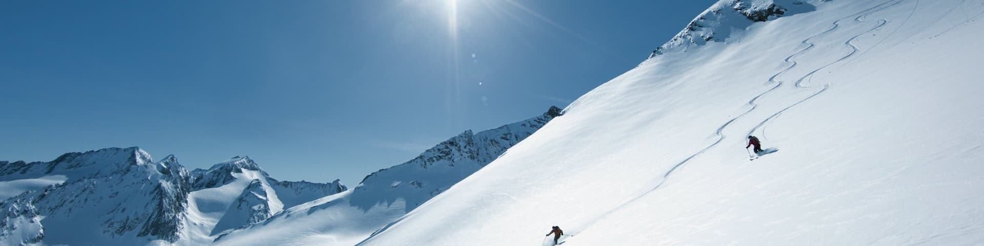 Obergurgl welches beinhaltet Skifahren, Schnee und Berge