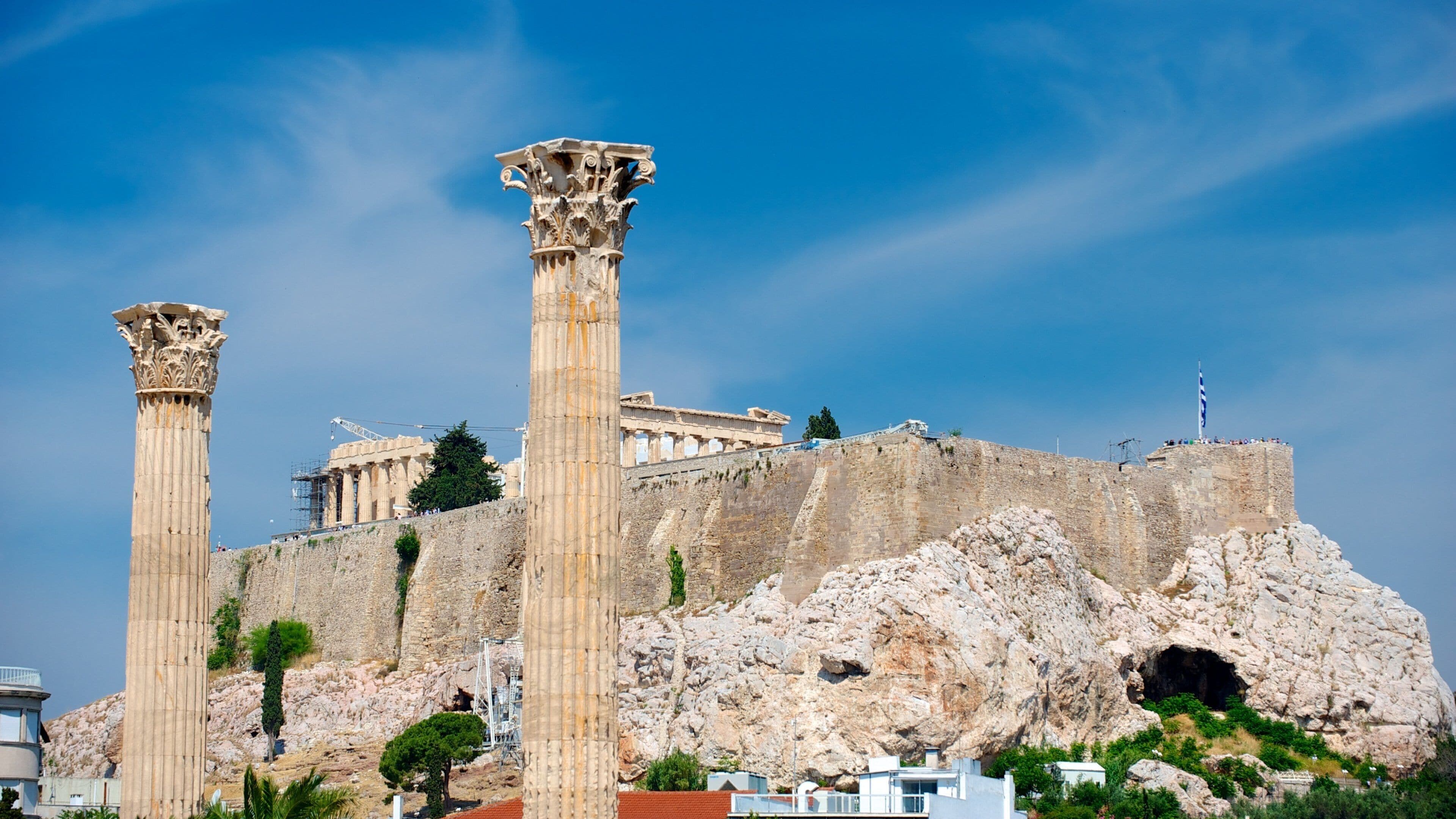 Temple of Olympian Zeus which includes heritage architecture, a temple or place of worship and heritage elements