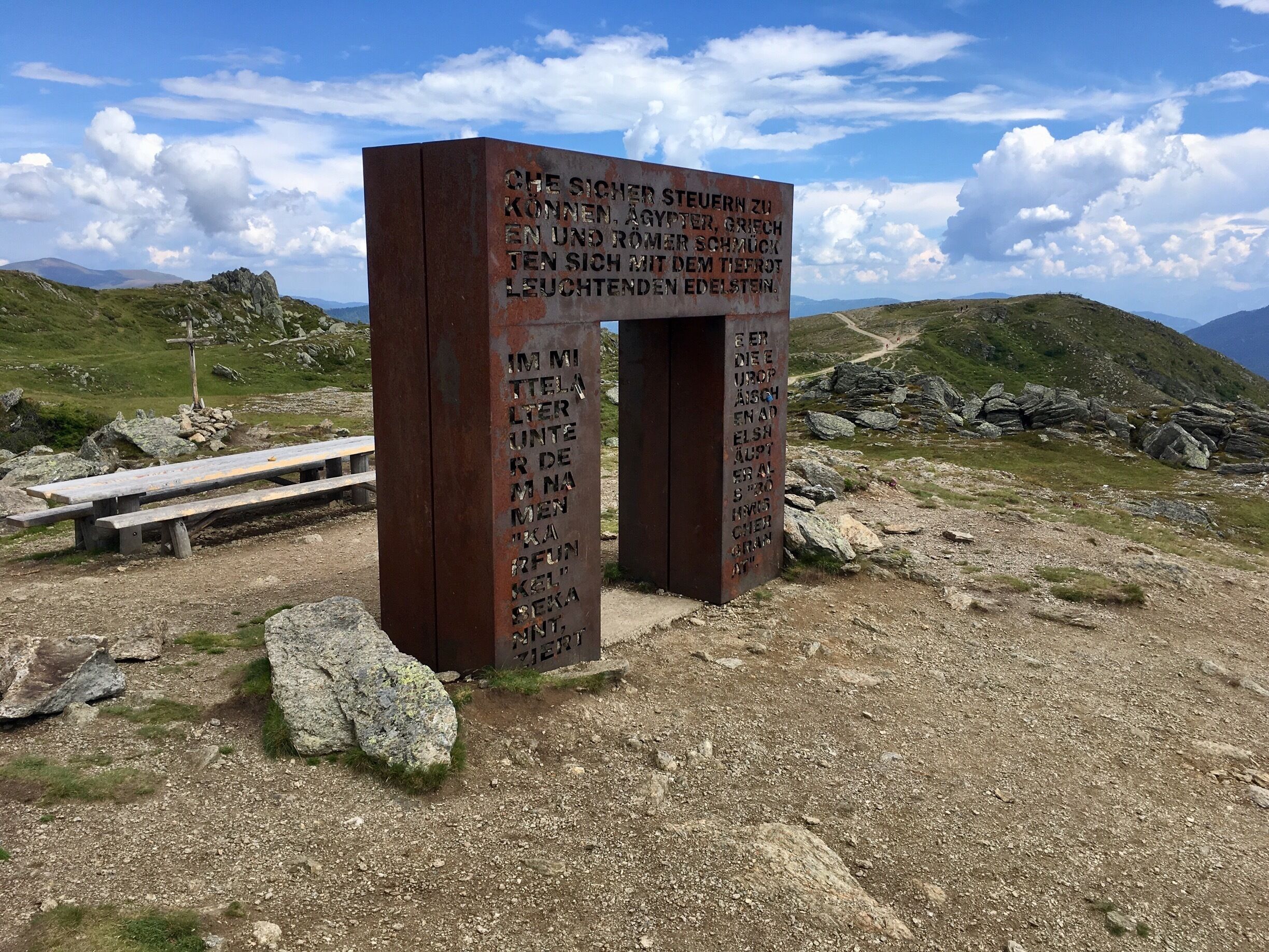 Starting point: Alexanderhütte 1.786 HM (transfer to the Schwaigerhütte with lake and mountain taxi) Route: via Millstätter Hütte, past the Kamplnock over the Grüne Törl to the Granattor Difficulty: easy to moderate (suitable for pushchairs up to the Millstätter Hütte) End: Granattor - 2.066 HM (transfer from Lammersdorfer Hütte with lake and mountain taxi) Length: 6.5 km (Path of Love, Sentiero dell Amore.), Total length: 7.5 km Duration: 3 hours incl. breaks (Path of Love, Sentiero dell Amore.) , Total duration: 4.5 hrs. Altitude difference: 275 m (Path of Love, Sentiero dell Amore.), Total altitude: 400 m


THE WAY OF LOVE. When Alexander Pupovac, court and court advocate in Vienna, fell in love with the young widow Rainer from Millstatt around 1900, he acquired with the later marriage also at that time, couples had little opportunity to show their feelings for each other - and certainly not in public. What's the craziest thing you've ever done for love? "This is a question Wanderer pauses at the Alexander Hut today, pointing to the path of love that begins here." Seven books filled with poems, quotes, and aphorisms. " Provide assistance in response to interpersonal feelings, as well as clinging to paths whose inclusions glimmer out of the mother rock like red buttons - all indications that the interior of the Millstätter Alpe holds the largest alpine garnets.